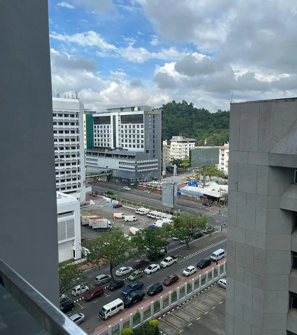 The Shore Cozy Homestay, Heart Of Kk City Centre Kota Kinabalu Apartment